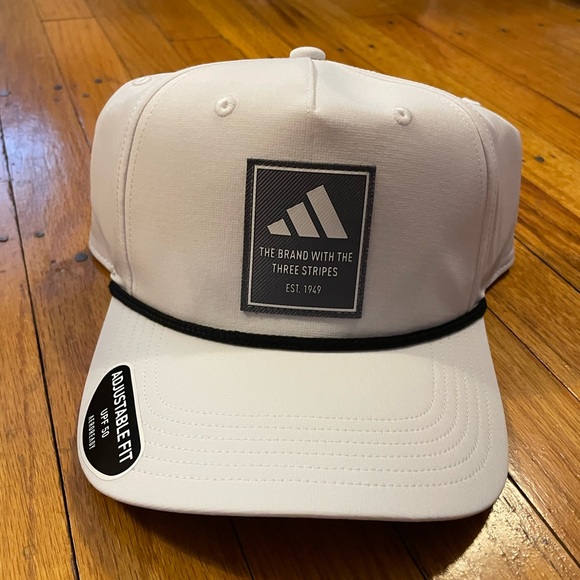 Men's adidas Premium 2 Golf Snapback Hat - Picture 1 of 3